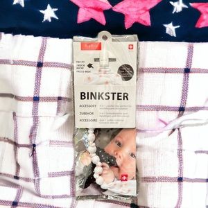 NWT MiaMilly BINKSTER 4 in 1 Pacifier Clip Holder for Babies -Teething Beads/Toy